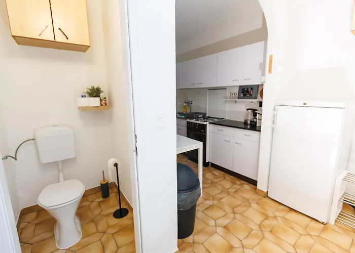 Helles Altbau-studio Nahe Yppenplatz & U6 Apartment Vienna