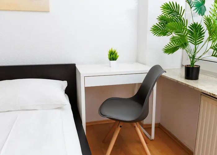 Apartment Helles Altbau-studio Nahe Yppenplatz & U6 *