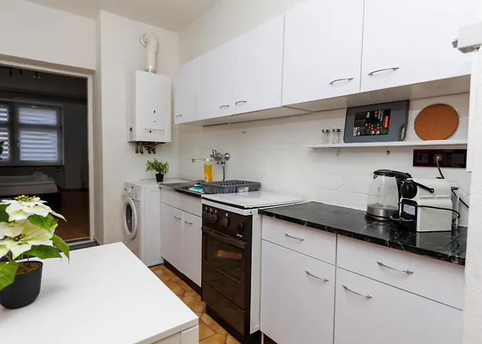 Helles Altbau-studio Nahe Yppenplatz & U6 * Vienna