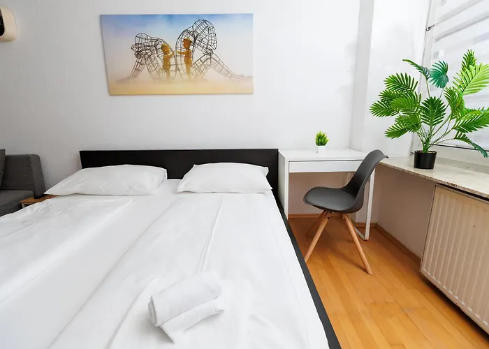 Helles Altbau-studio Nahe Yppenplatz & U6 Apartment