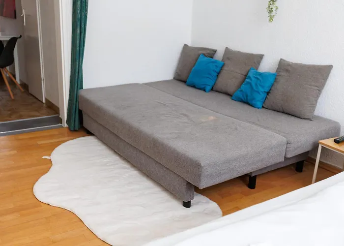 Helles Altbau-studio Nahe Yppenplatz & U6