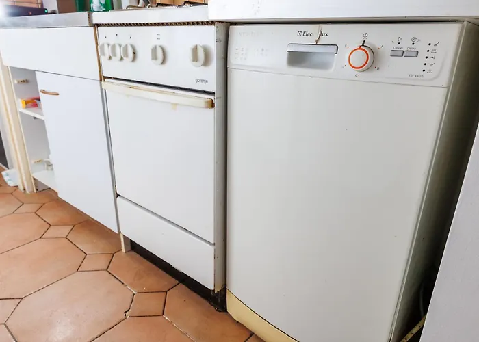 Helles Altbau-studio Nahe Yppenplatz & U6 Vienna
