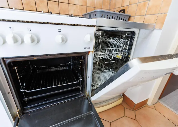 Apartment Helles Altbau-studio Nahe Yppenplatz & U6 *