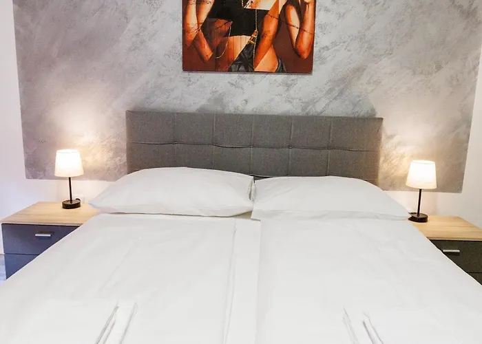 Helles Altbau-studio Nahe Yppenplatz & U6 *