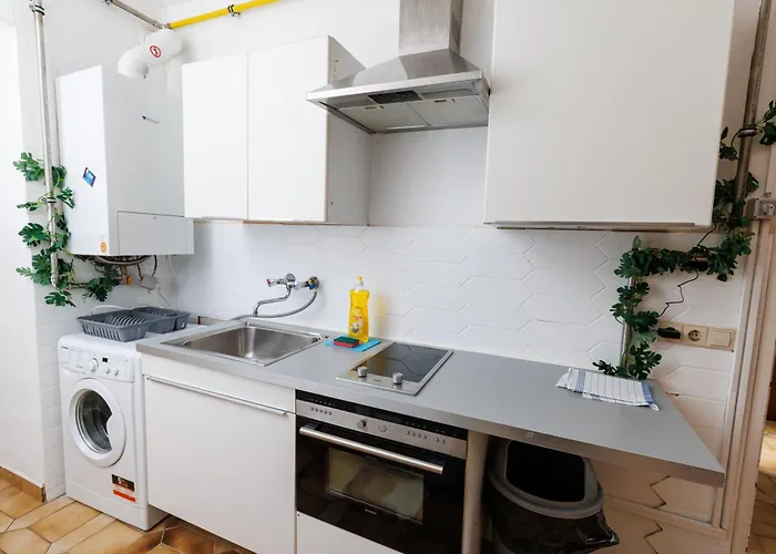 Helles Altbau-studio Nahe Yppenplatz & U6 *